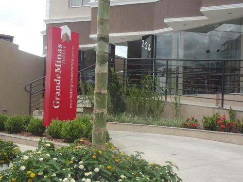 Hotel Grande Minas Vespasiano Esterno foto